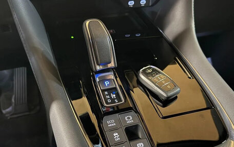 Toyota Alphard, 2025 год, 11 200 000 рублей, 13 фотография