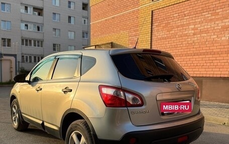 Nissan Qashqai, 2011 год, 990 000 рублей, 4 фотография