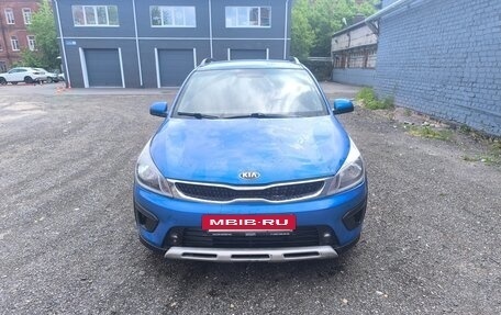 KIA Rio IV, 2020 год, 900 000 рублей, 2 фотография
