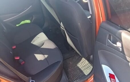 Hyundai Solaris II рестайлинг, 2014 год, 920 000 рублей, 6 фотография