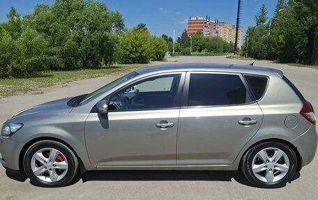 KIA cee'd I рестайлинг, 2011 год, 850 000 рублей, 3 фотография