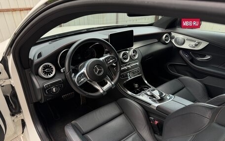 Mercedes-Benz C-Класс AMG, 2018 год, 4 500 000 рублей, 18 фотография