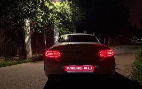 Mercedes-Benz C-Класс AMG, 2018 год, 4 500 000 рублей, 9 фотография
