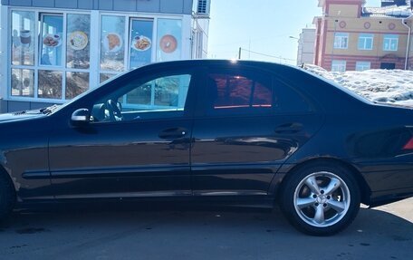 Mercedes-Benz C-Класс, 2006 год, 570 000 рублей, 6 фотография