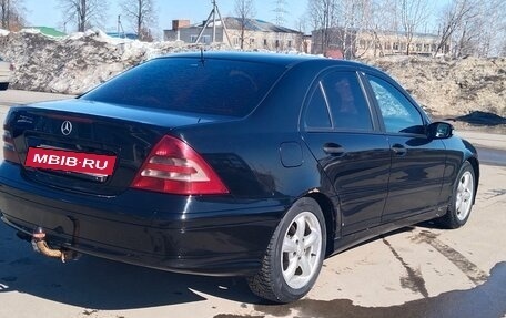 Mercedes-Benz C-Класс, 2006 год, 570 000 рублей, 5 фотография