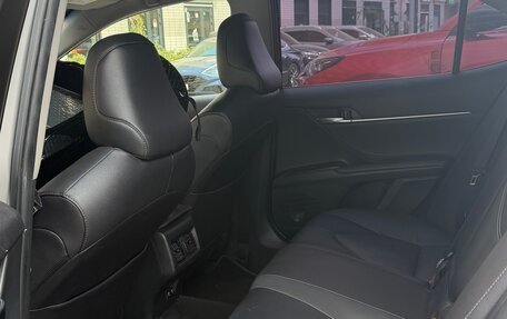 Toyota Camry, 2021 год, 3 400 000 рублей, 6 фотография