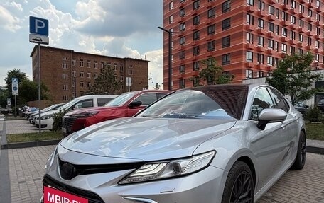 Toyota Camry, 2021 год, 3 400 000 рублей, 11 фотография