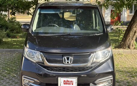 Honda Stepwgn IV, 2016 год, 1 699 999 рублей, 4 фотография