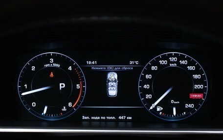 Land Rover Range Rover IV рестайлинг, 2014 год, 3 640 000 рублей, 13 фотография