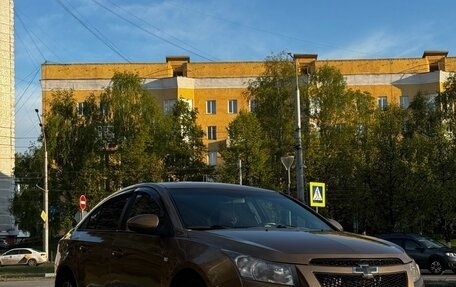 Chevrolet Cruze II, 2010 год, 650 000 рублей, 1 фотография