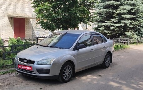 Ford Focus II рестайлинг, 2005 год, 350 000 рублей, 1 фотография