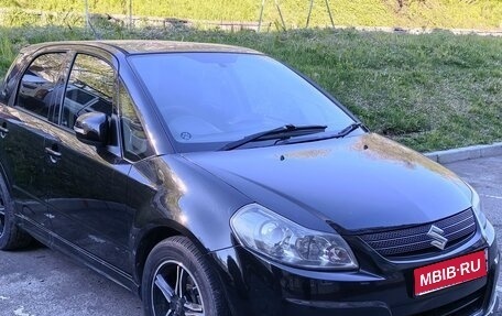 Suzuki SX4 II рестайлинг, 2009 год, 1 000 000 рублей, 1 фотография