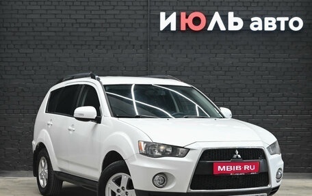 Mitsubishi Outlander III рестайлинг 3, 2012 год, 1 330 000 рублей, 3 фотография