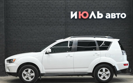 Mitsubishi Outlander III рестайлинг 3, 2012 год, 1 330 000 рублей, 8 фотография