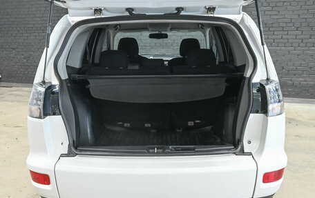 Mitsubishi Outlander III рестайлинг 3, 2012 год, 1 330 000 рублей, 6 фотография