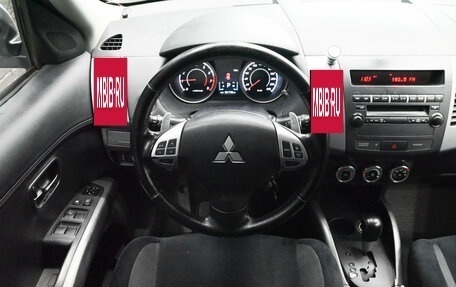 Mitsubishi Outlander III рестайлинг 3, 2012 год, 1 330 000 рублей, 12 фотография