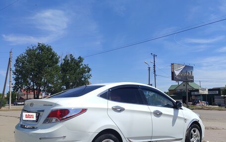 Hyundai Solaris II рестайлинг, 2012 год, 850 000 рублей, 3 фотография