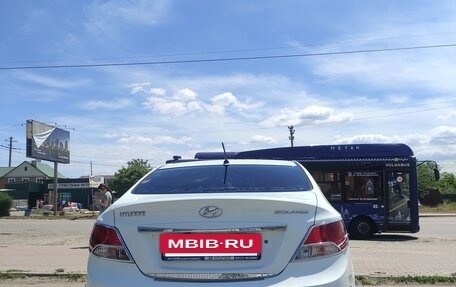 Hyundai Solaris II рестайлинг, 2012 год, 850 000 рублей, 2 фотография