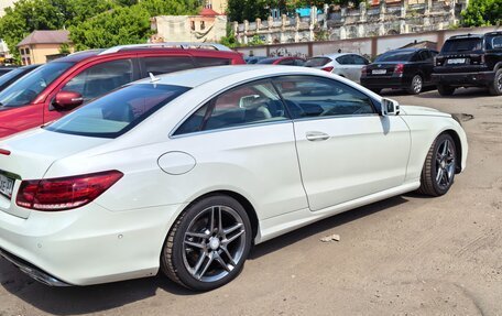 Mercedes-Benz E-Класс, 2013 год, 2 599 999 рублей, 10 фотография