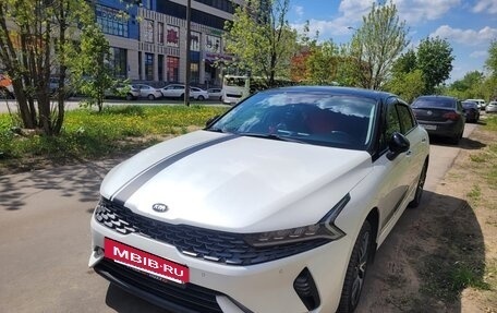 KIA K5, 2020 год, 2 300 000 рублей, 4 фотография