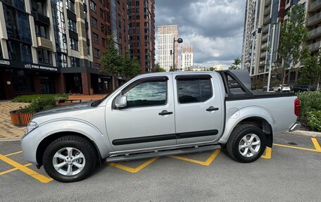 Nissan Navara (Frontier), 2013 год, 2 000 000 рублей, 2 фотография