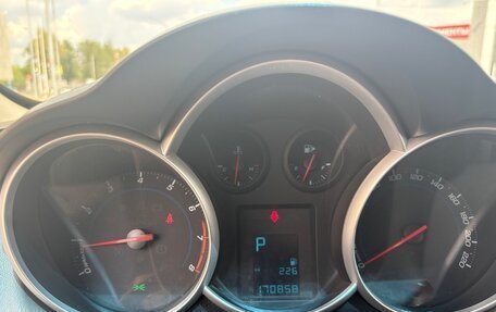 Chevrolet Cruze II, 2014 год, 630 000 рублей, 2 фотография