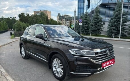 Volkswagen Touareg III, 2018 год, 5 449 000 рублей, 3 фотография