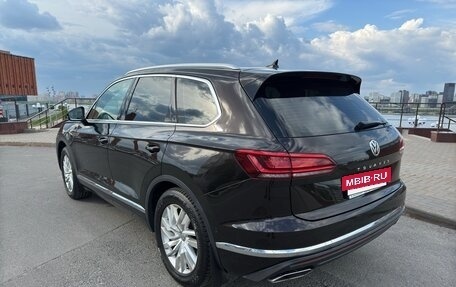 Volkswagen Touareg III, 2018 год, 5 449 000 рублей, 7 фотография