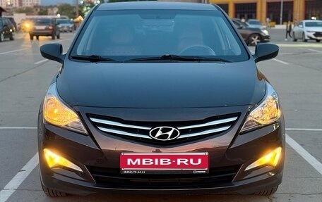 Hyundai Solaris II рестайлинг, 2014 год, 980 000 рублей, 10 фотография