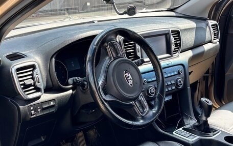 KIA Sportage IV рестайлинг, 2016 год, 1 700 000 рублей, 6 фотография