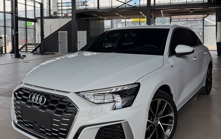 Audi A3, 2023 год, 2 110 000 рублей, 2 фотография