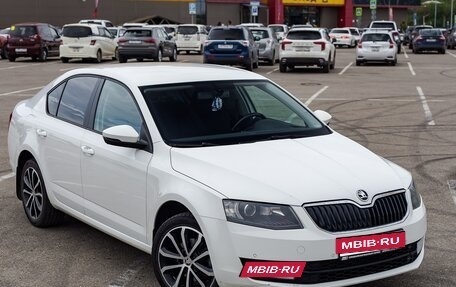Skoda Octavia, 2015 год, 1 050 000 рублей, 2 фотография