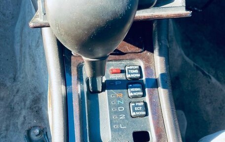 Toyota Crown, 1993 год, 400 000 рублей, 13 фотография