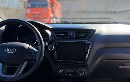 KIA Rio III рестайлинг, 2013 год, 1 300 000 рублей, 9 фотография