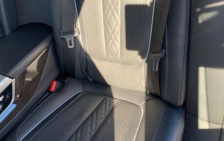 BMW 7 серия, 2016 год, 3 240 000 рублей, 19 фотография
