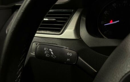 Skoda Rapid I, 2017 год, 1 300 000 рублей, 18 фотография