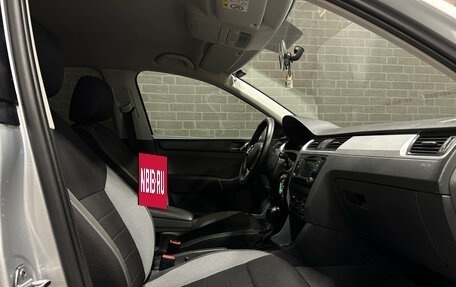 Skoda Rapid I, 2017 год, 1 300 000 рублей, 10 фотография