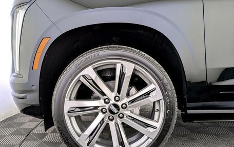 Cadillac Escalade V, 2025 год, 24 700 000 рублей, 7 фотография