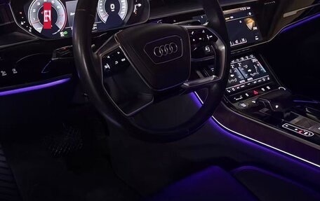 Audi A8, 2019 год, 4 550 000 рублей, 5 фотография