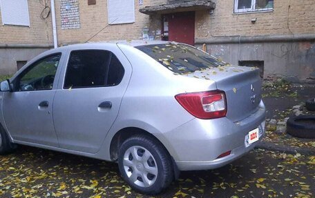 Renault Logan II, 2014 год, 440 000 рублей, 4 фотография