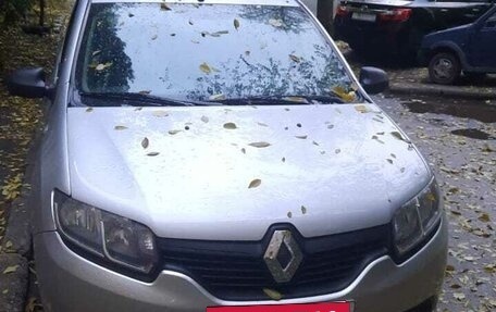 Renault Logan II, 2014 год, 440 000 рублей, 3 фотография