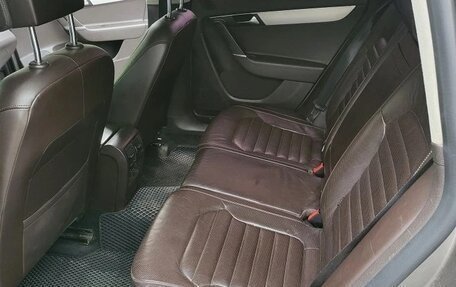 Volkswagen Passat B7, 2011 год, 850 000 рублей, 4 фотография