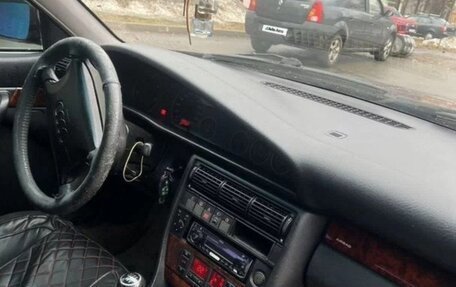 Audi A6, 1995 год, 220 000 рублей, 6 фотография