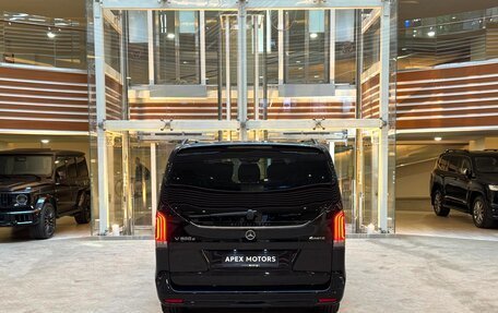 Mercedes-Benz V-Класс, 2026 год, 13 890 000 рублей, 11 фотография