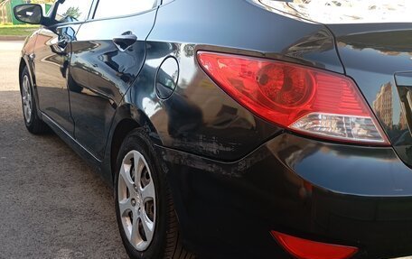 Hyundai Solaris II рестайлинг, 2013 год, 650 000 рублей, 11 фотография