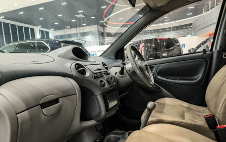 Toyota Vitz, 2000 год, 379 000 рублей, 11 фотография