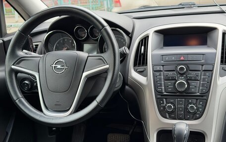 Opel Astra J, 2011 год, 700 000 рублей, 12 фотография