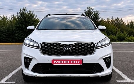 KIA Sorento III Prime рестайлинг, 2018 год, 1 800 000 рублей, 2 фотография