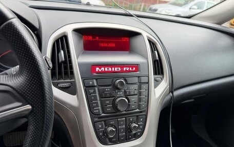 Opel Astra J, 2011 год, 700 000 рублей, 16 фотография