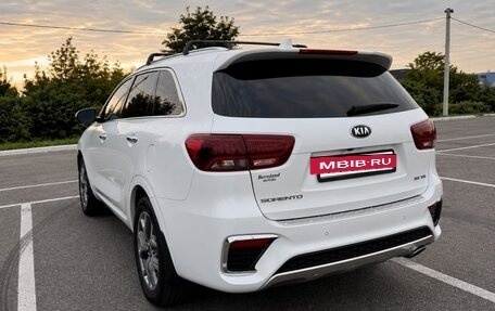 KIA Sorento III Prime рестайлинг, 2018 год, 1 800 000 рублей, 4 фотография